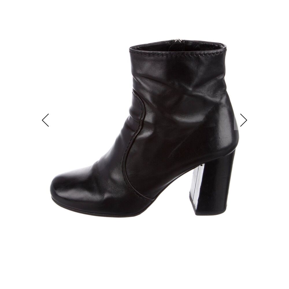 Vintage Prada Black Leather Ankle Boots Block Heel Side Zip Made in Italy 39